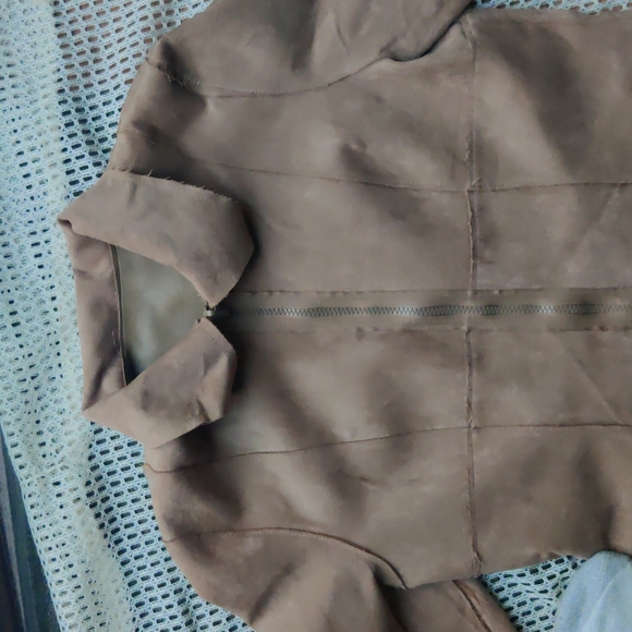 Women's Reversible Leather Coat - Picture 9 of 15